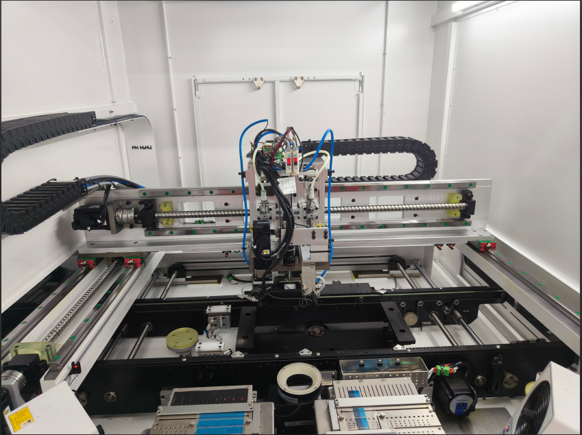 自动贴标机全局图